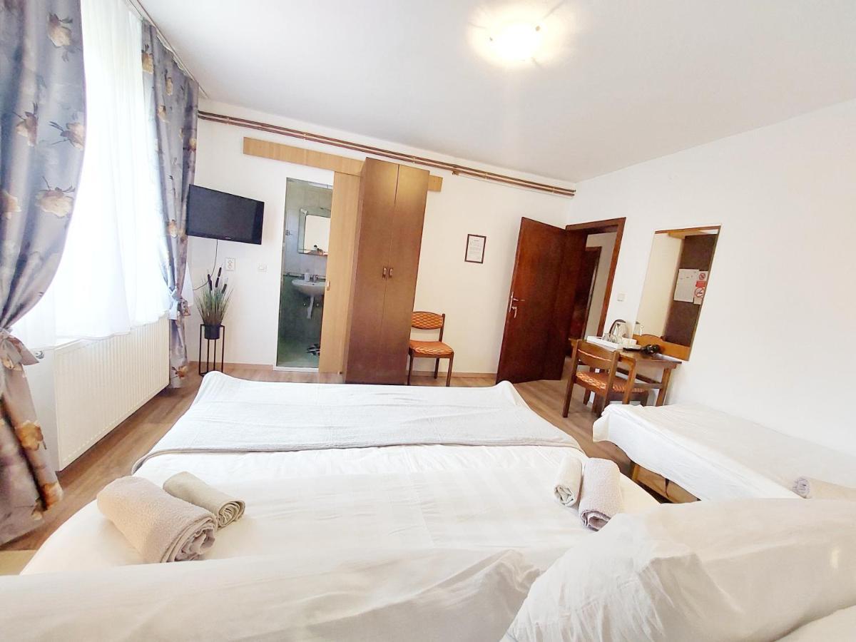 Hotel Lazy Bear Jezerce Zewnętrze zdjęcie